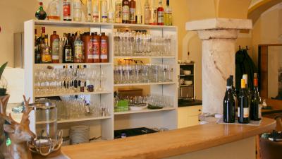 Hotel Bockmaier Oberpframmern bei München Bistro Theke